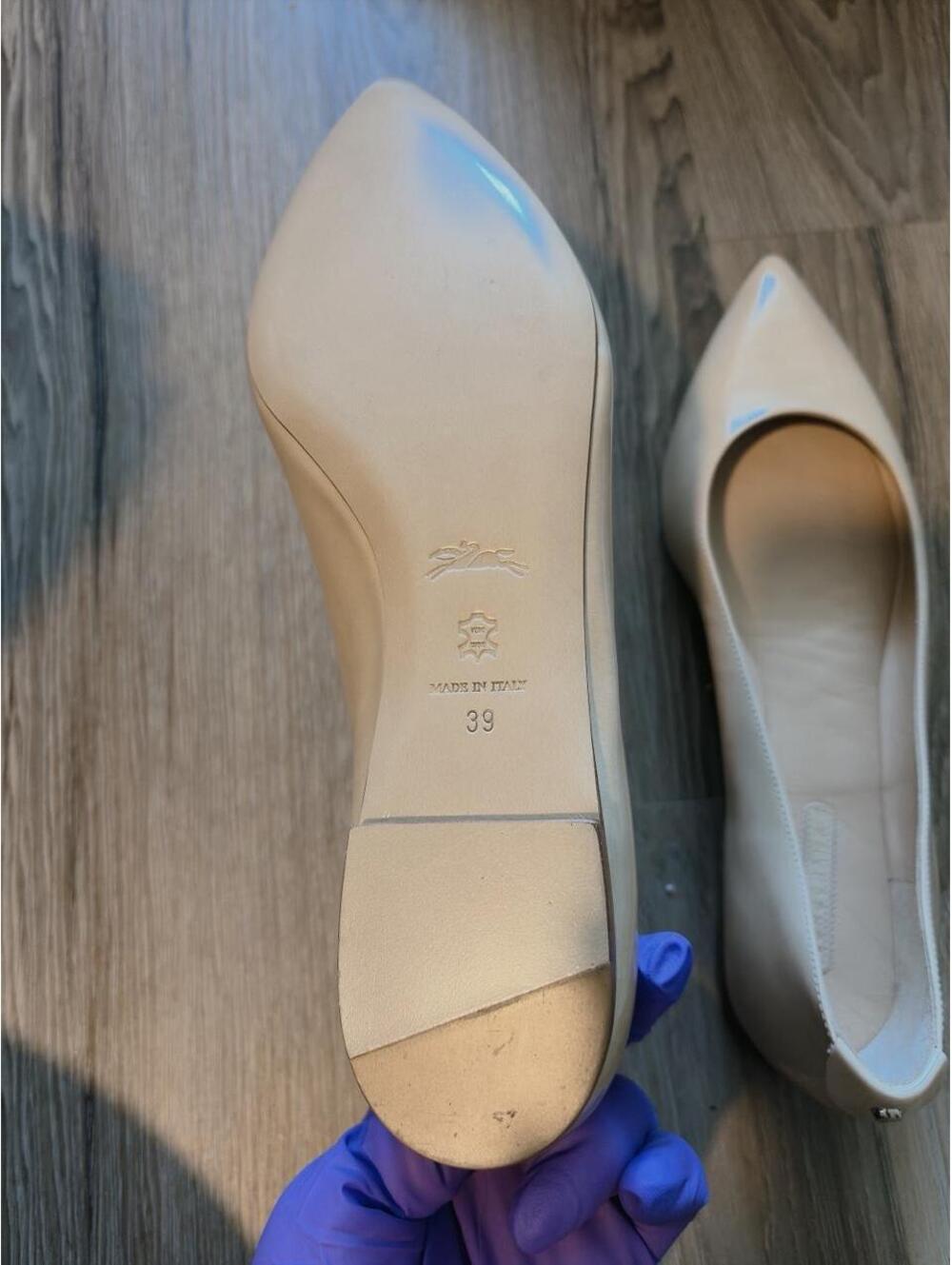 Longchamp cream patent pointed toe flats - Picture 3 of 4